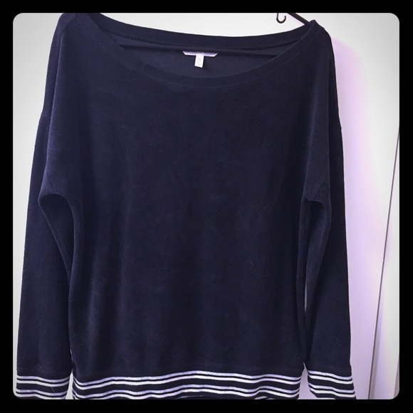 Victoria's Secret velour tunic sweater - Picture 1 of 2